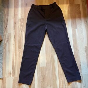 Uniqlo Dark Maroon Tapered Trousers with Elastic Waistband